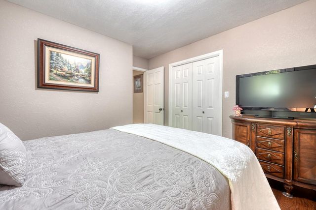 5940 Jackson Lane, Young Harris, GA 30582
