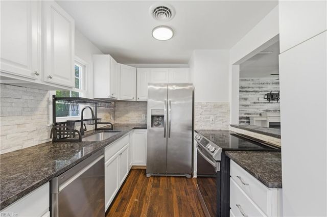 3 Pennington BLVD, Portsmouth, VA 23701