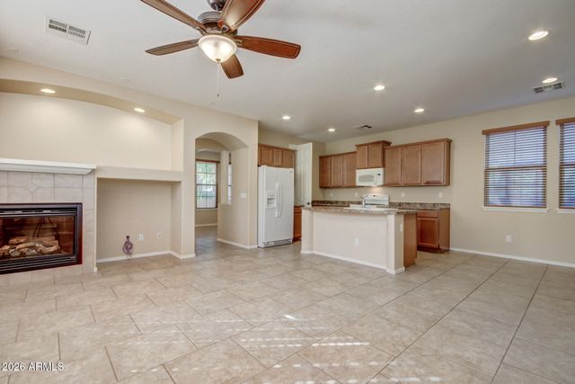 21158 W SYCAMORE Drive, Buckeye, AZ 85396