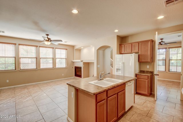 21158 W SYCAMORE Drive, Buckeye, AZ 85396