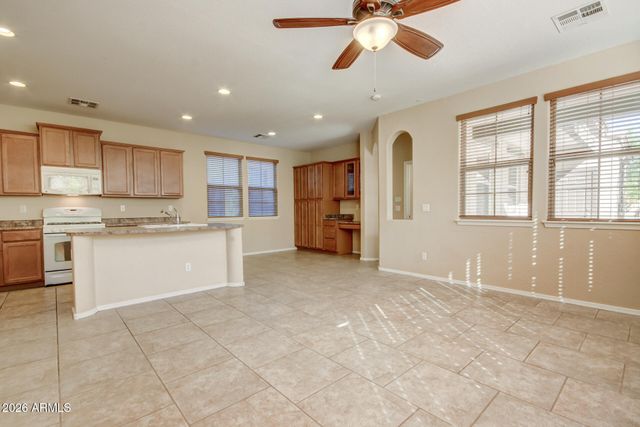 21158 W SYCAMORE Drive, Buckeye, AZ 85396