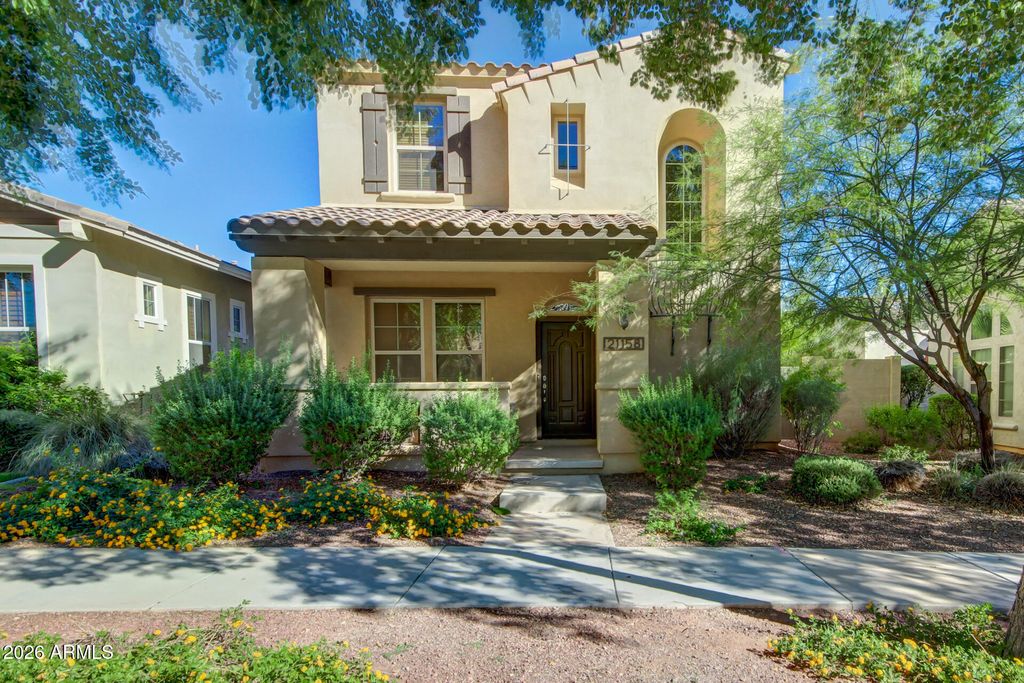 21158 W SYCAMORE Drive, Buckeye, AZ 85396