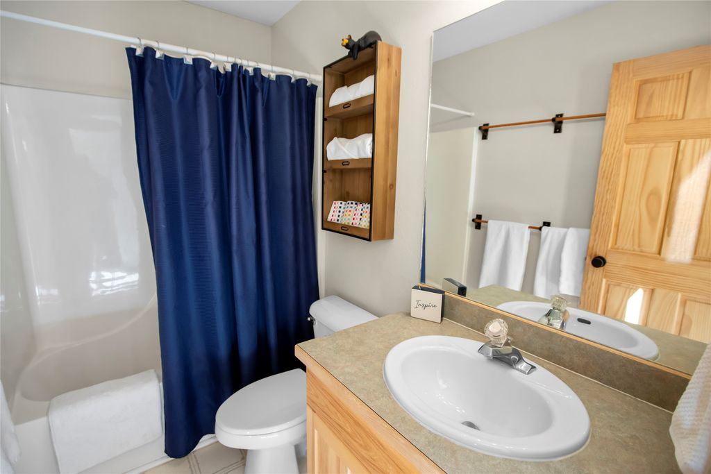21923 Rollins Lakeshore Drive, Rollins, MT 59931 photo 17