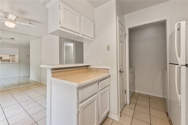 1904 Dartmouth Street S4, College Station, TX 77840