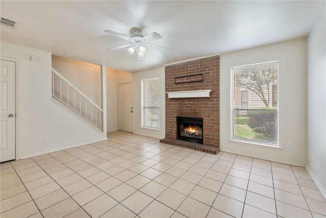 1904 Dartmouth Street S4, College Station, TX 77840