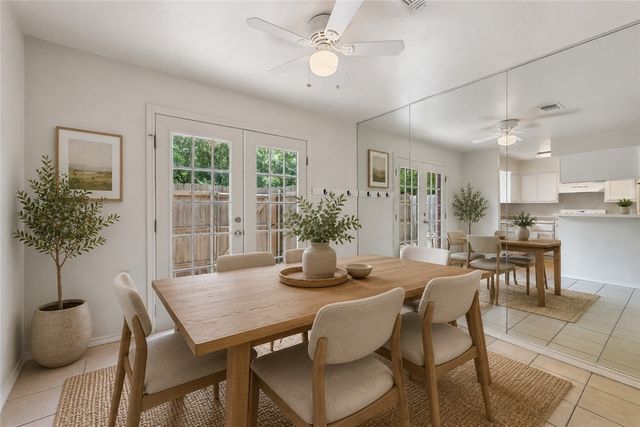 1904 Dartmouth Street S4, College Station, TX 77840