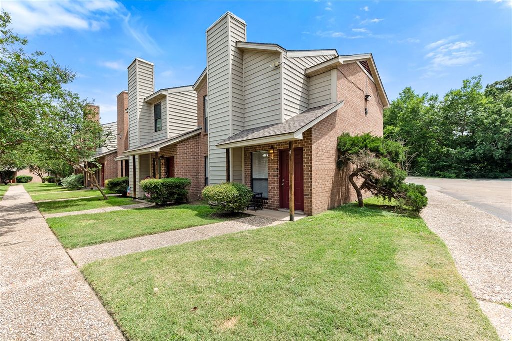 1904 Dartmouth Street S4, College Station, TX 77840 — photo 3