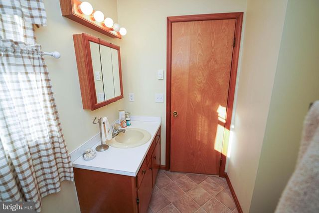 305 CHOPTANK AVE, Easton, MD 21601