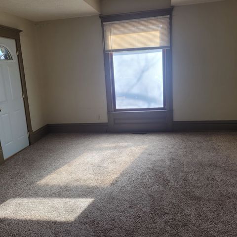 130 W Kirwin Ave., Salina, KS 67401