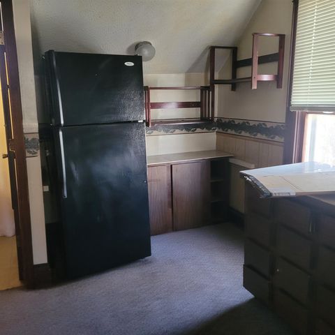 130 W Kirwin Ave., Salina, KS 67401