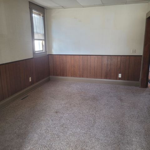 130 W Kirwin Ave., Salina, KS 67401