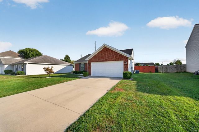 817 Candlestick Court, Evansville, IN 47725