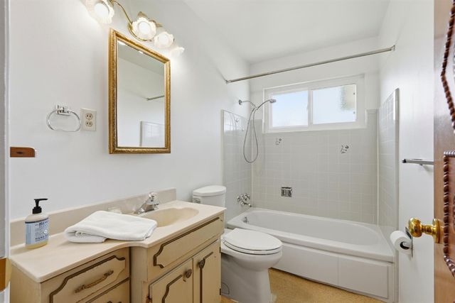 1229 School St, Folsom, CA 95630