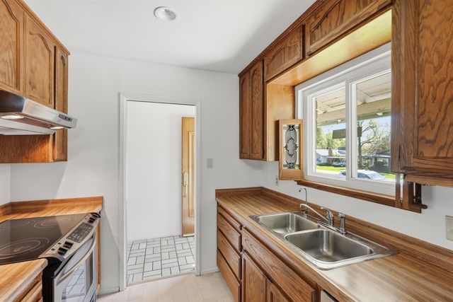 1229 School St, Folsom, CA 95630