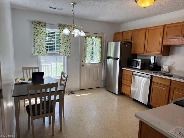 2558 Ambassador Court, High Point, NC 27265