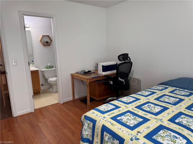 2558 Ambassador Court, High Point, NC 27265