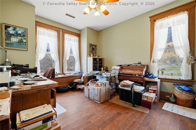 512 Walgrove Road, Elkview, WV 25071