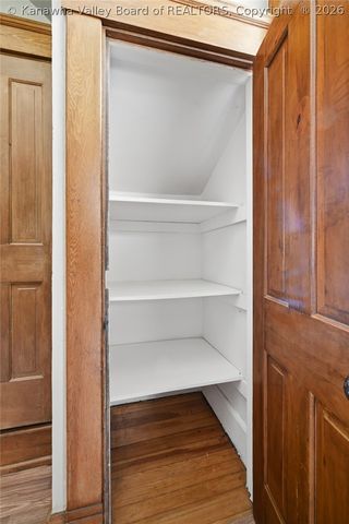 512 Walgrove Road, Elkview, WV 25071