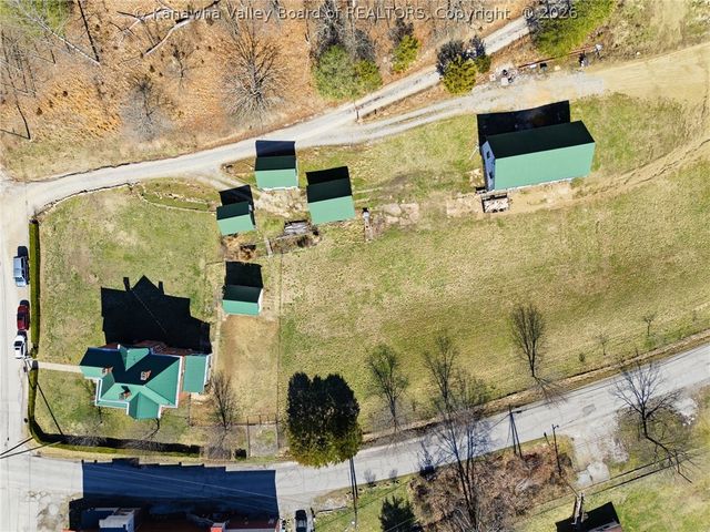 512 Walgrove Road, Elkview, WV 25071