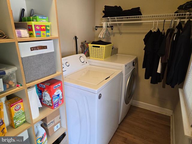 24 S HULL ST, Reading, PA 19608