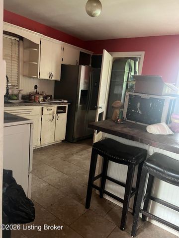 8717 Blue Lick Rd, Louisville, KY 40219