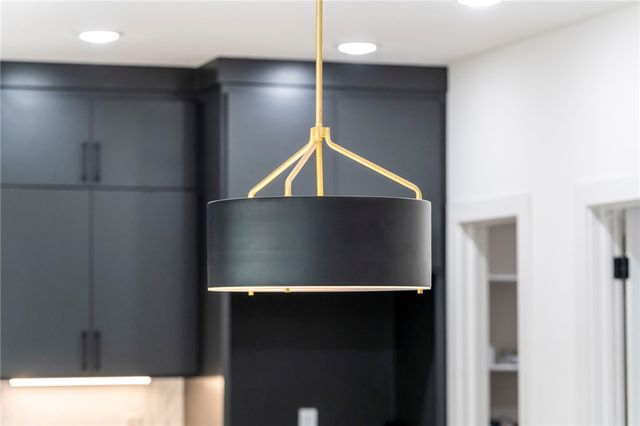 32 Dumfries Drive, Bella Vista, AR 72715