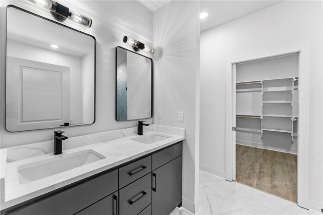 32 Dumfries Drive, Bella Vista, AR 72715