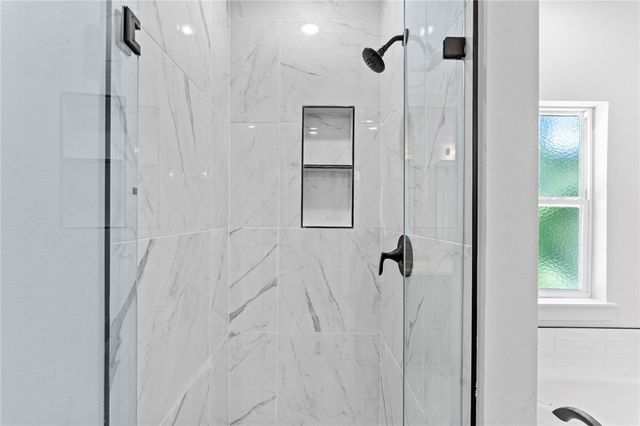 32 Dumfries Drive, Bella Vista, AR 72715