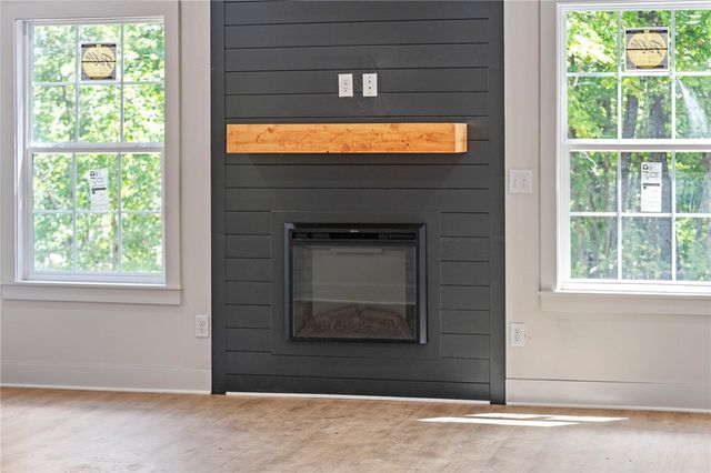 32 Dumfries Drive, Bella Vista, AR 72715