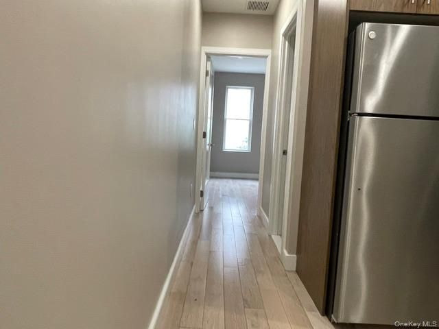 25-39-38 street, Astoria, NY 11103