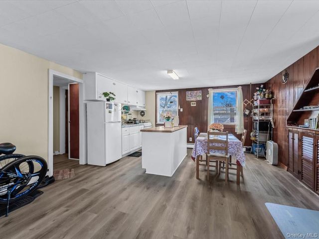 205 Lenox Road, Huntington Station, NY 11746