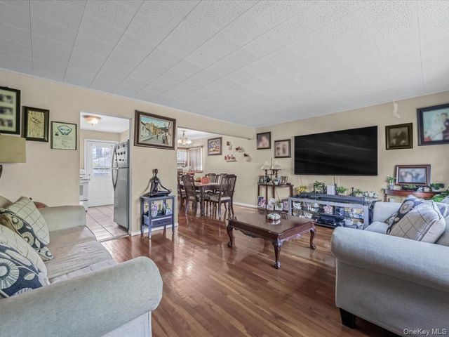 205 Lenox Road, Huntington Station, NY 11746