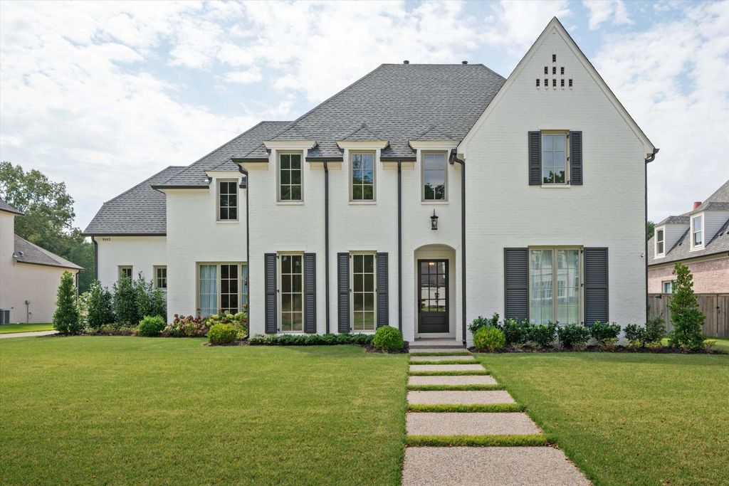 9143 CHEATHAM LN W, Germantown, TN 38138