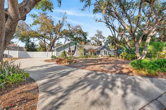 1406 BIG OAK COURT, Brandon, FL 33511