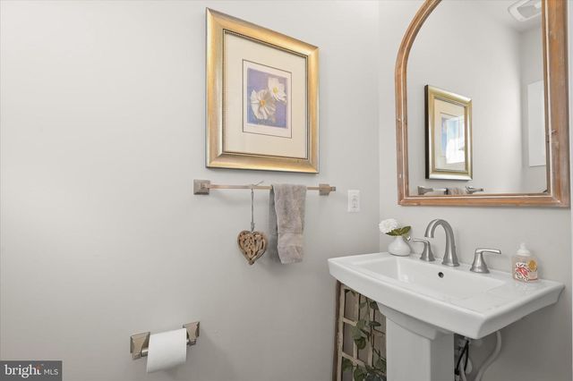 2746 VARDON LN, Ellicott City, MD 21042