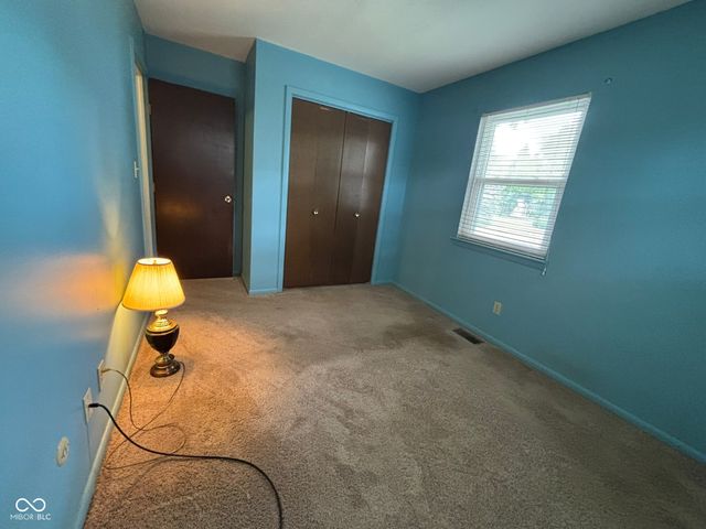 11214 Moores Circle, Indianapolis, IN 46229