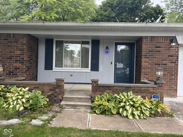 11214 Moores Circle, Indianapolis, IN 46229