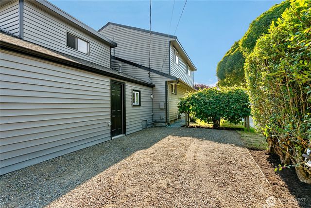 1319 Wood Avenue, Sumner, WA 98390