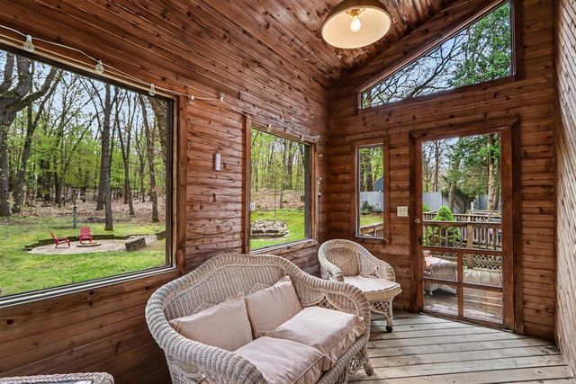 6700 N Sprinkle Road, Kalamazoo, MI 49004