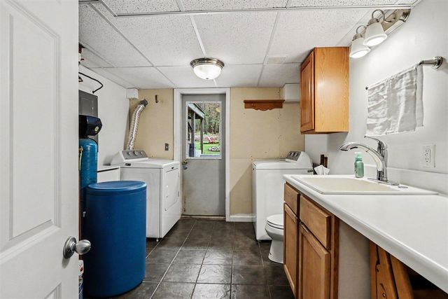 6700 N Sprinkle Road, Kalamazoo, MI 49004