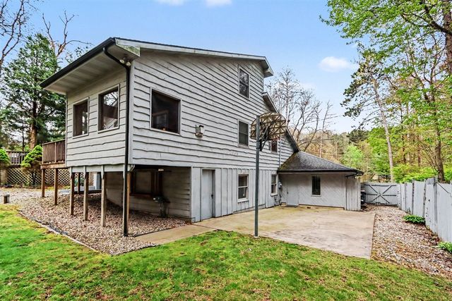 6700 N Sprinkle Road, Kalamazoo, MI 49004