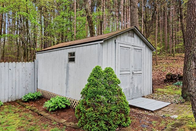 6700 N Sprinkle Road, Kalamazoo, MI 49004
