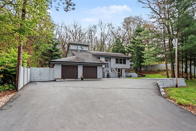 6700 N Sprinkle Road, Kalamazoo, MI 49004