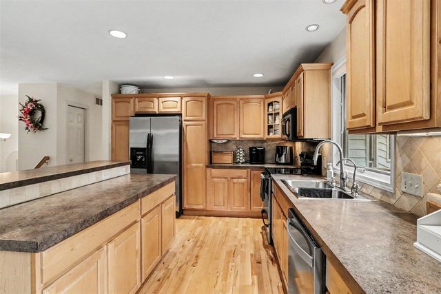 6700 N Sprinkle Road, Kalamazoo, MI 49004