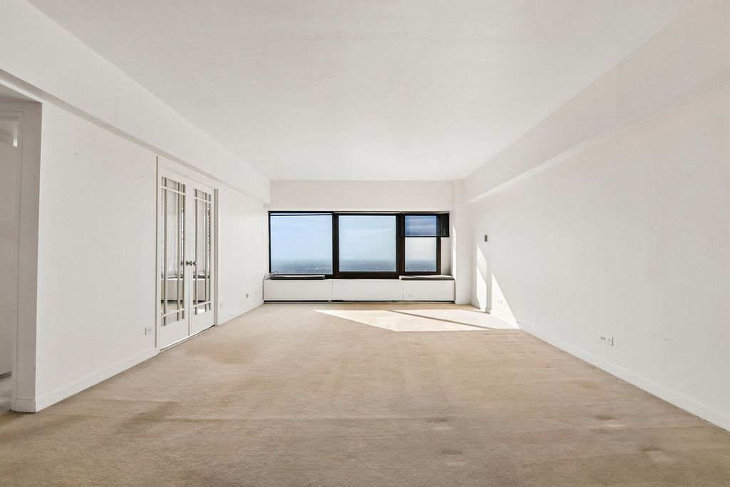 175 E Delaware Place 5721, Chicago, IL 60611 — photo 3
