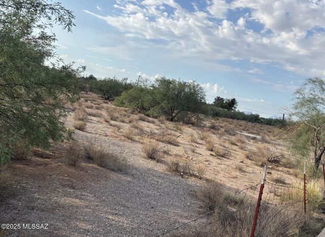 16035 W El Tiro Road, Marana, AZ 85653