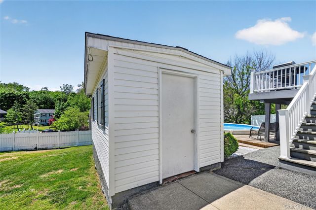 19 Sutherland Drive, Monroe, NY 10950