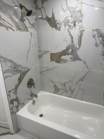 1901 S Ocean Dr 207, Hollywood, FL 33019