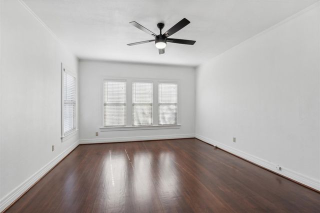 6132 Victor Street, Dallas, TX 75214