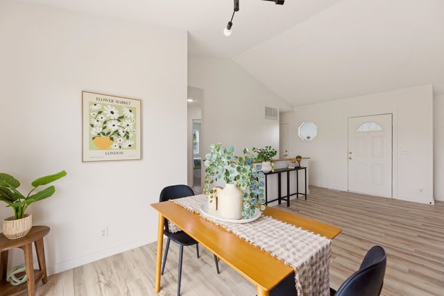 8743 Ross, Valley Center, KS 67147